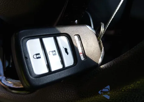 2017 Honda Hr-V Ex z USA, uszkodzony, nr VIN 3CZRU5H56HM710421